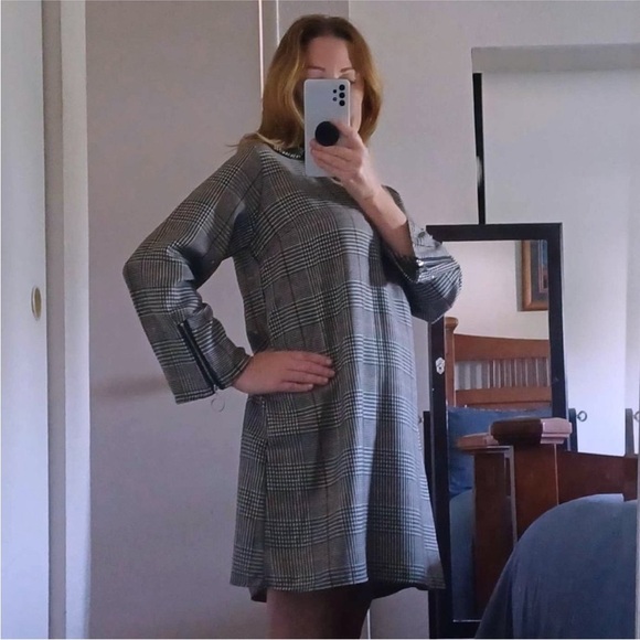 ZARA Black and White Houndstooth Collared Shift Dress - Picture 3 of 14